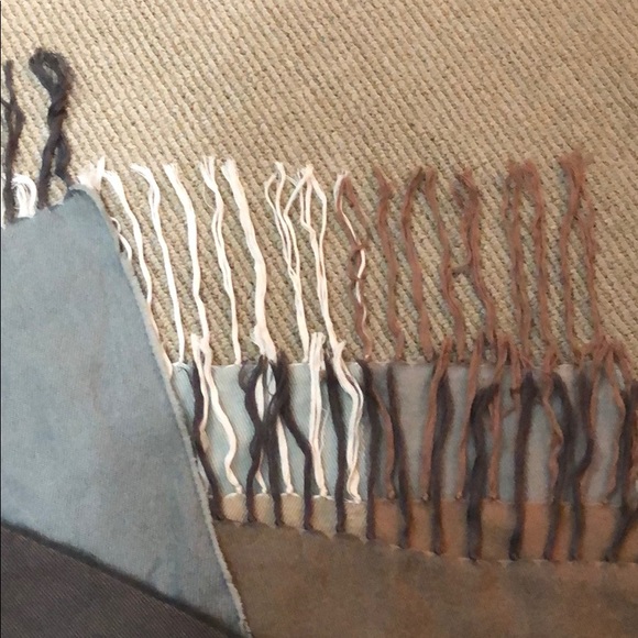 Pashmina scarf, neutral color block, brand new - Picture 2 of 2